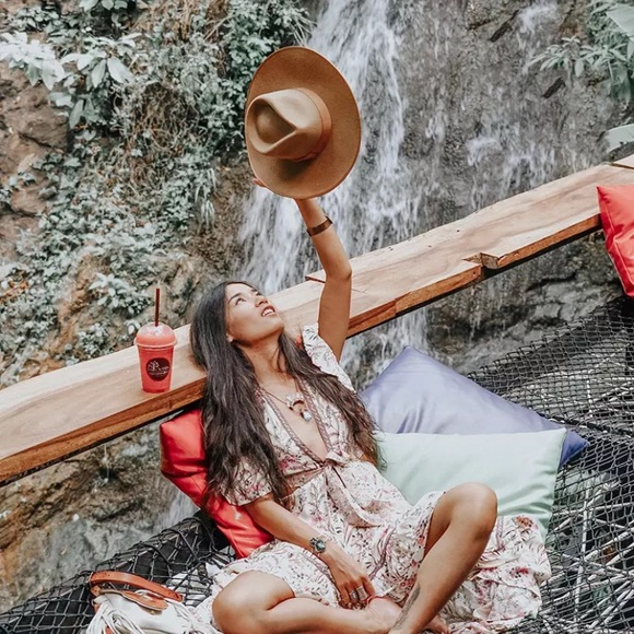 SOLD OUT Boho Floral Fields Gypsy Cut Out Plunge Maxi Dress - Picture 8 of 11